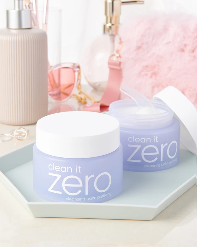 Banila Co. Clean It Zero Cica-Relief смирујуће млеко за чишћење за осетљиву и алергијама склону кожу