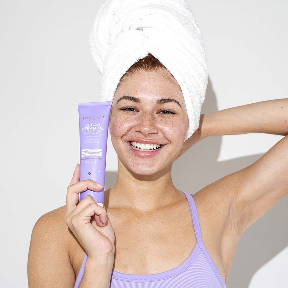 Pacifica Nettoyant visage ultra doux Vegan Céramide