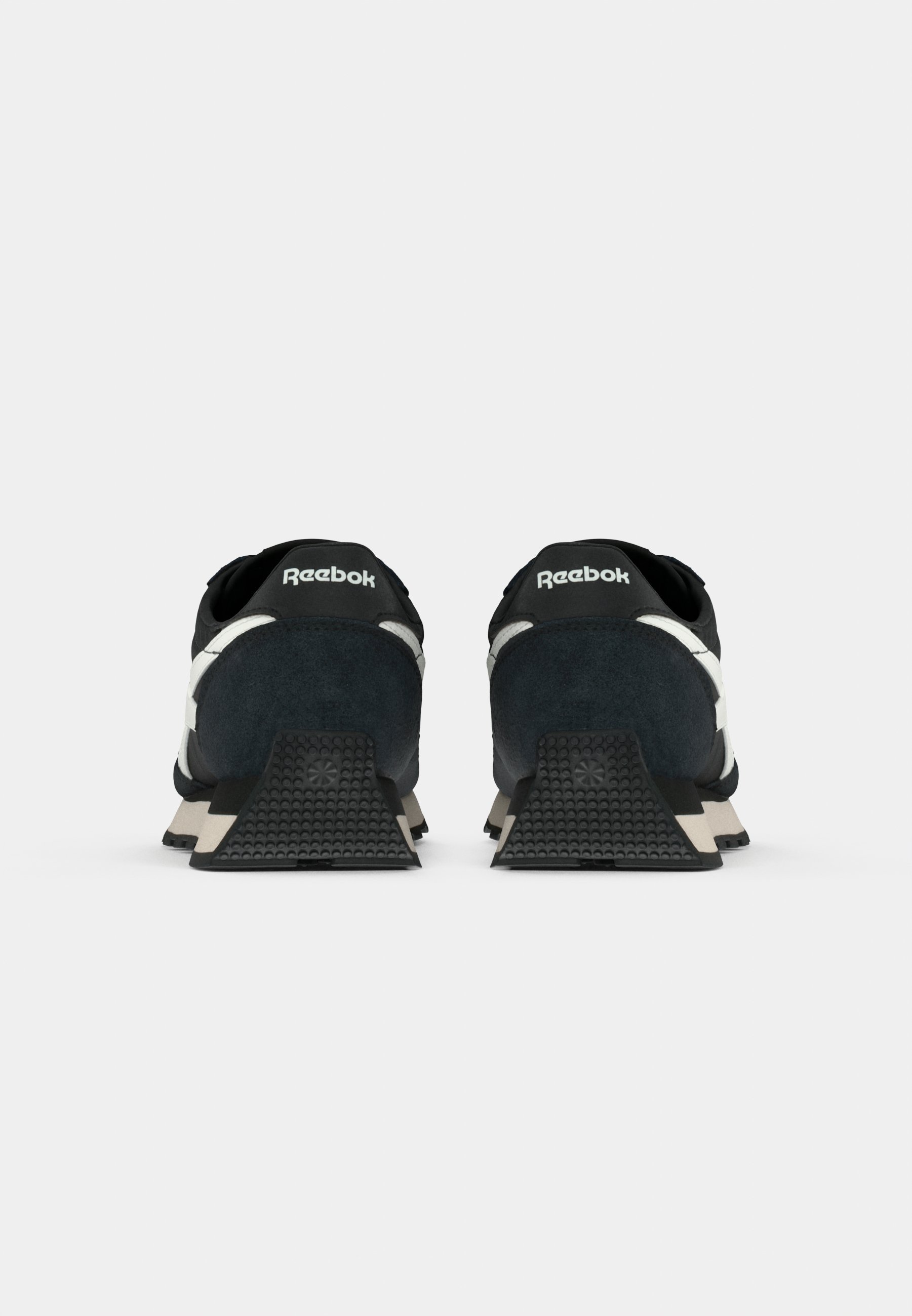 Reebok Classic Low-top Trainers