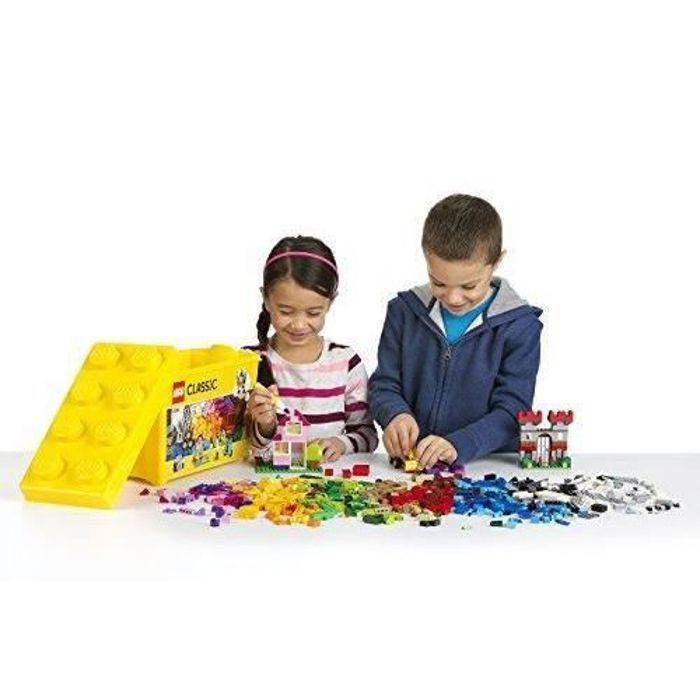 Jeu de construction - LEGO - Classic Large Creative Brick Box 10698 - 33 couleurs différentes - 709 pièces