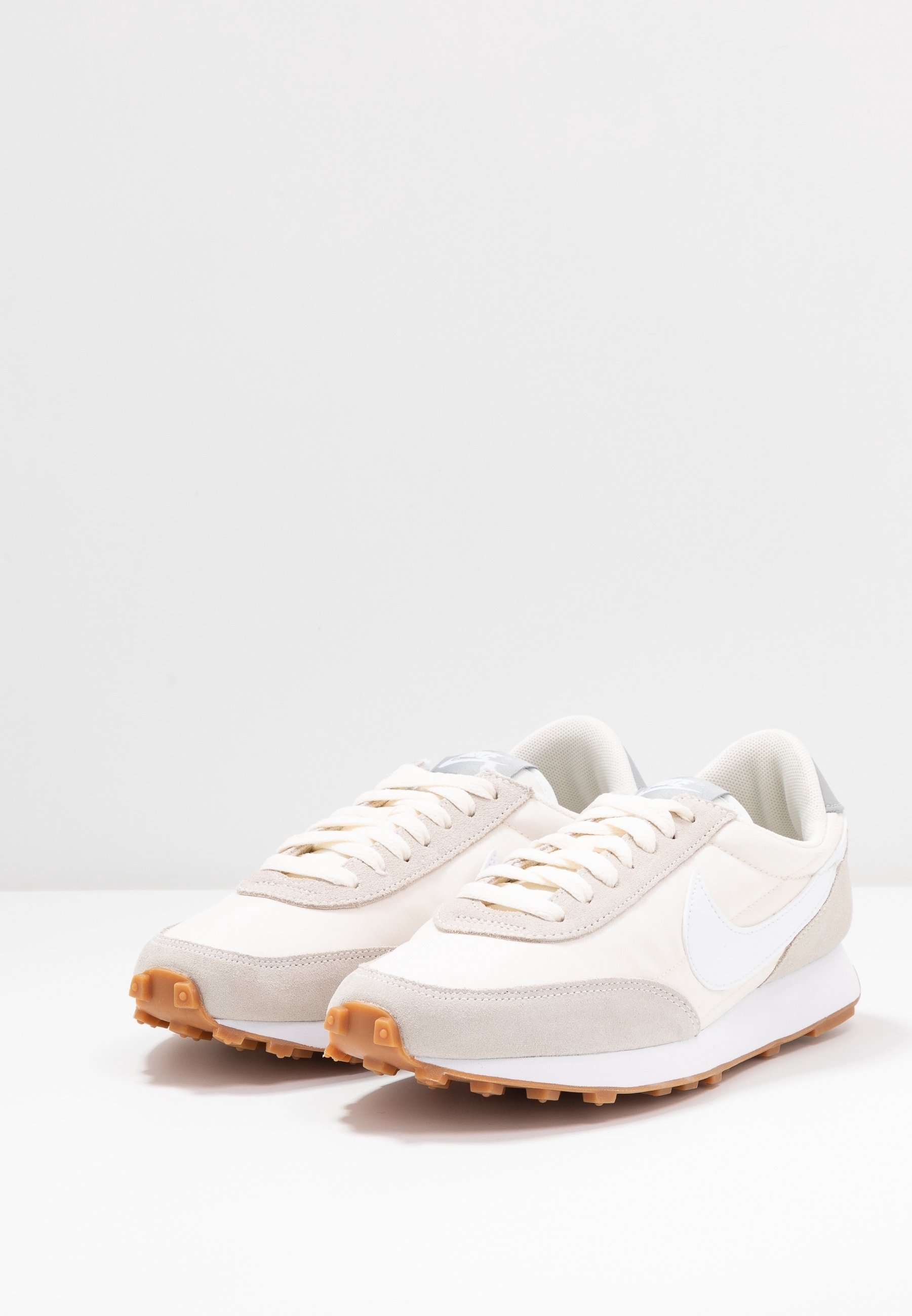 Tênis Nike Sportswear - branco
