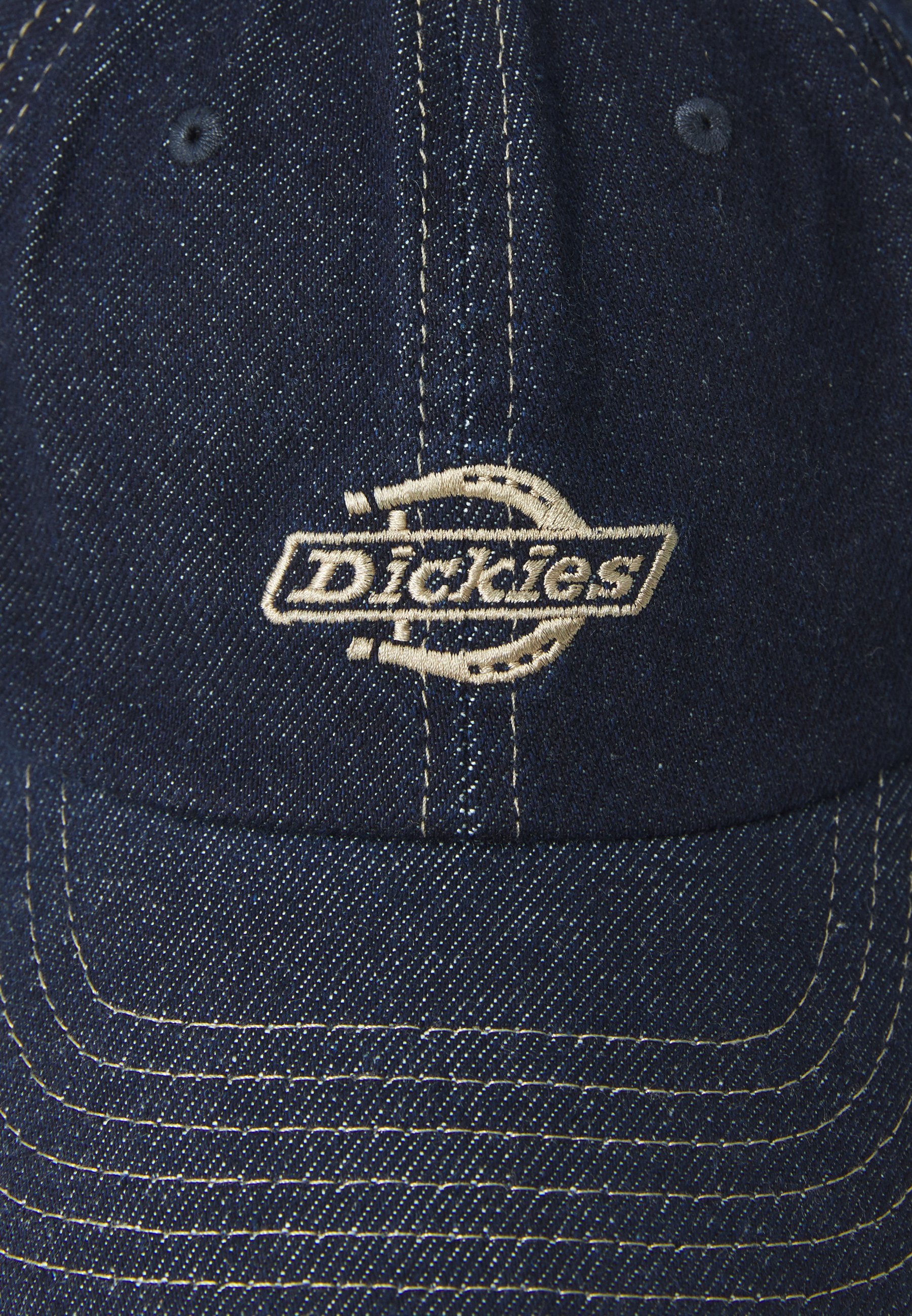 Dickies petten