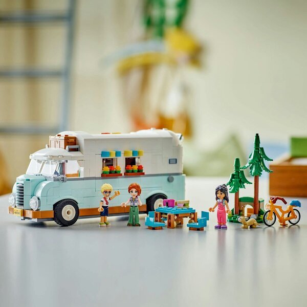 LEGO Friends 42663 Kamperska avantura s prijateljima