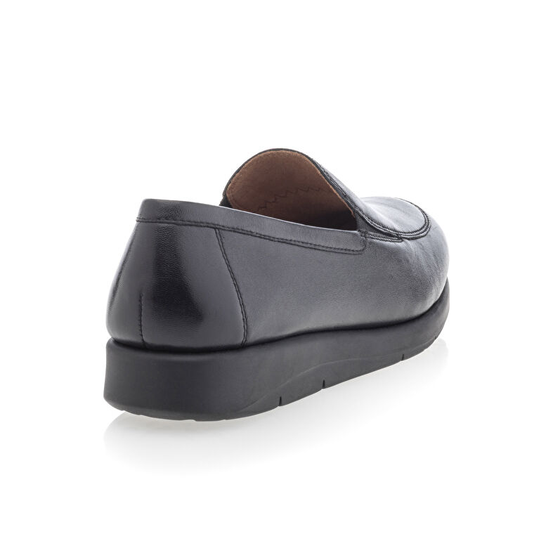 Zapatos cómodos para mujer, color negro.