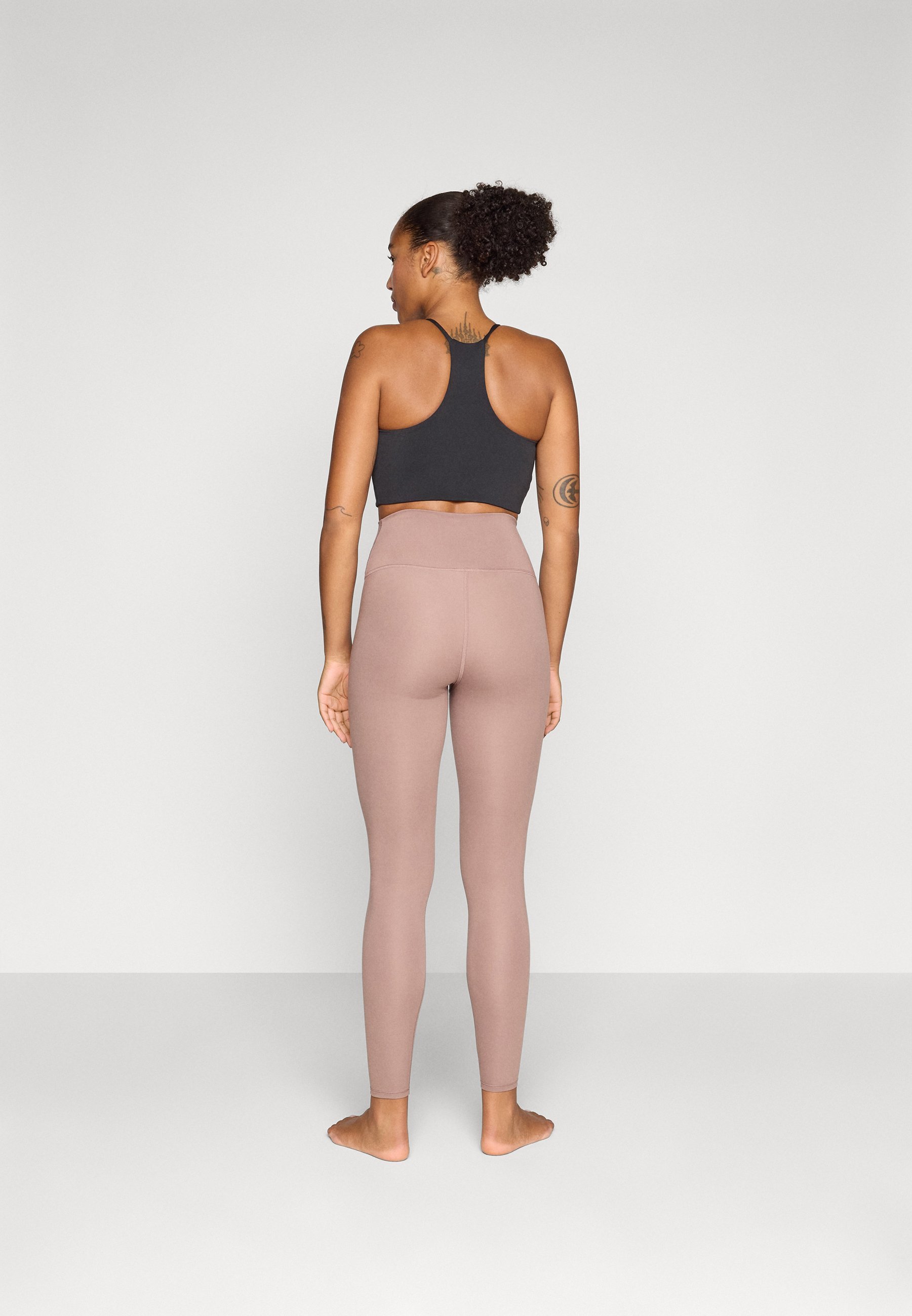New Balance HARMONY HIGH RISE LEGGING - Leggings - Earth Shadow