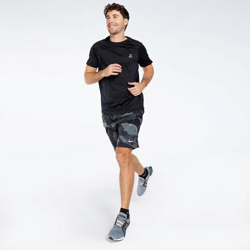 Nike Challenger