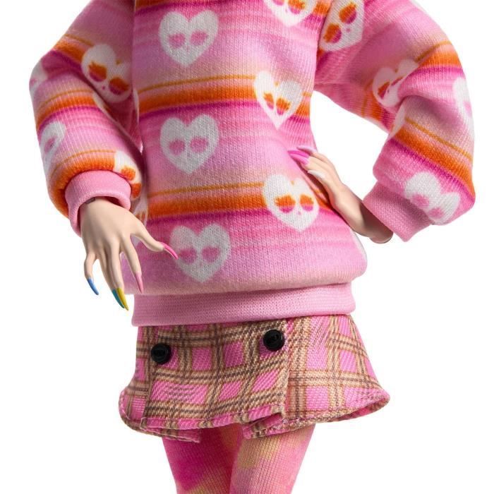 Monster High - Enid Sinclair - Dukke i lyserødt outfit med tilbehør - Monster High - HXJ05