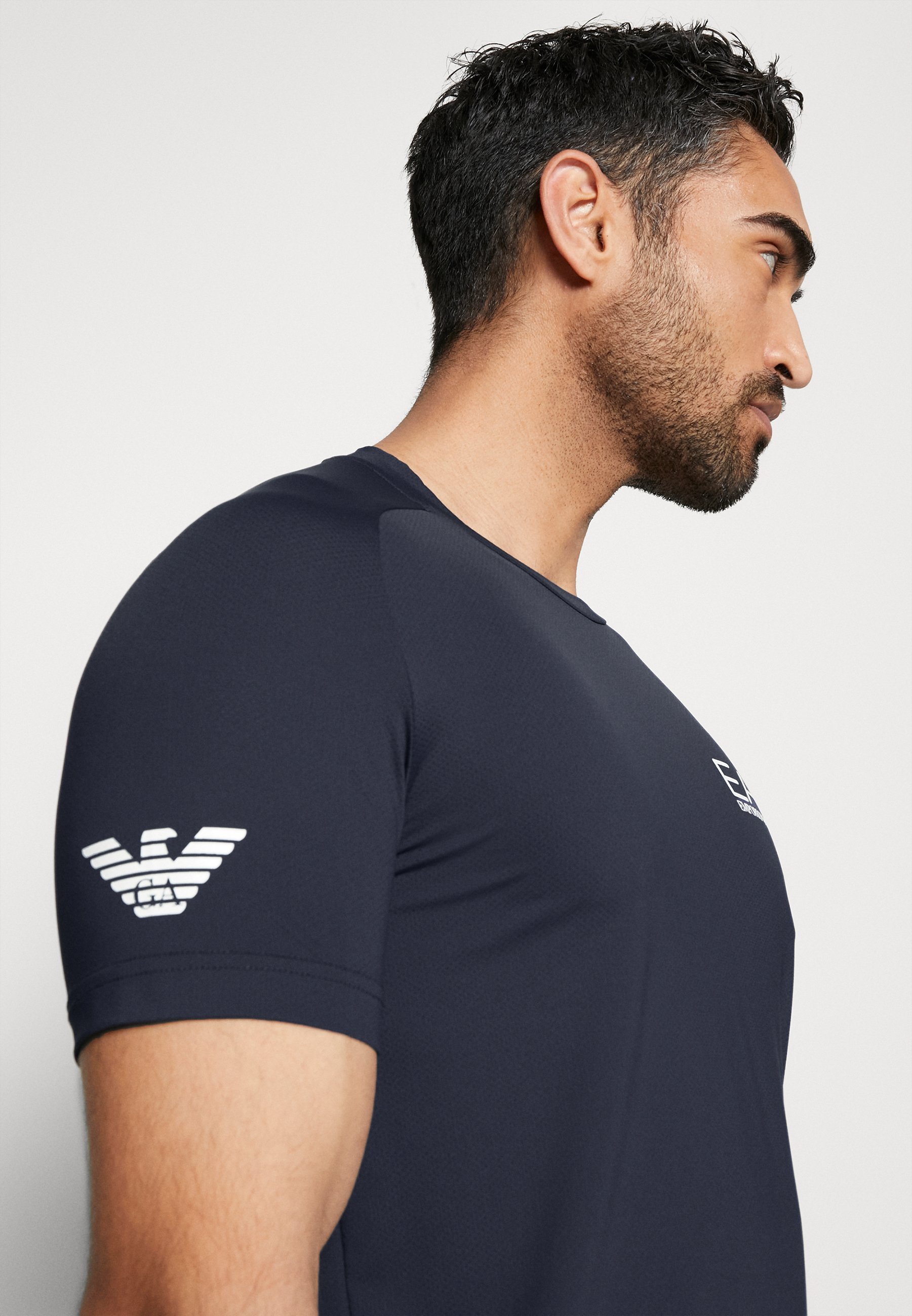 Sportovní tričko EA7 Emporio Armani - tmavě modré