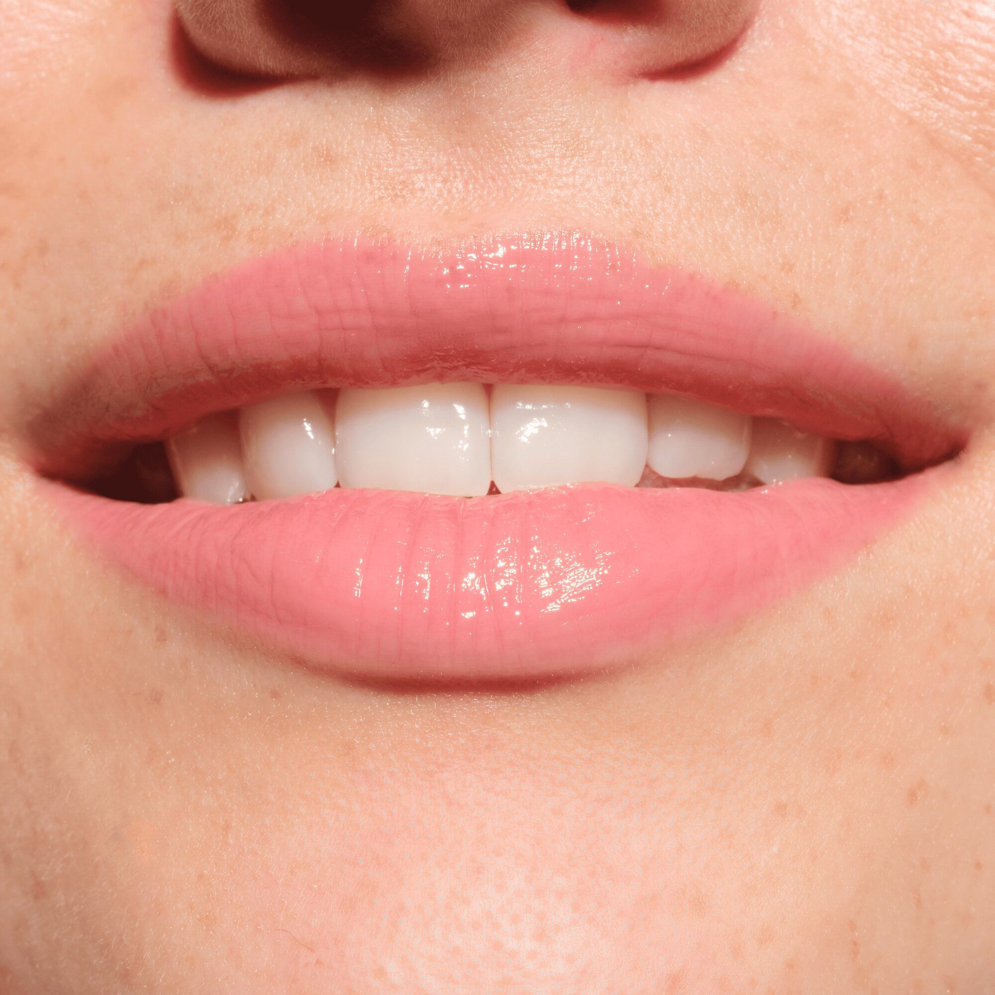 Olovke za usne Melt & Plump Lip Plumper za volumen usana