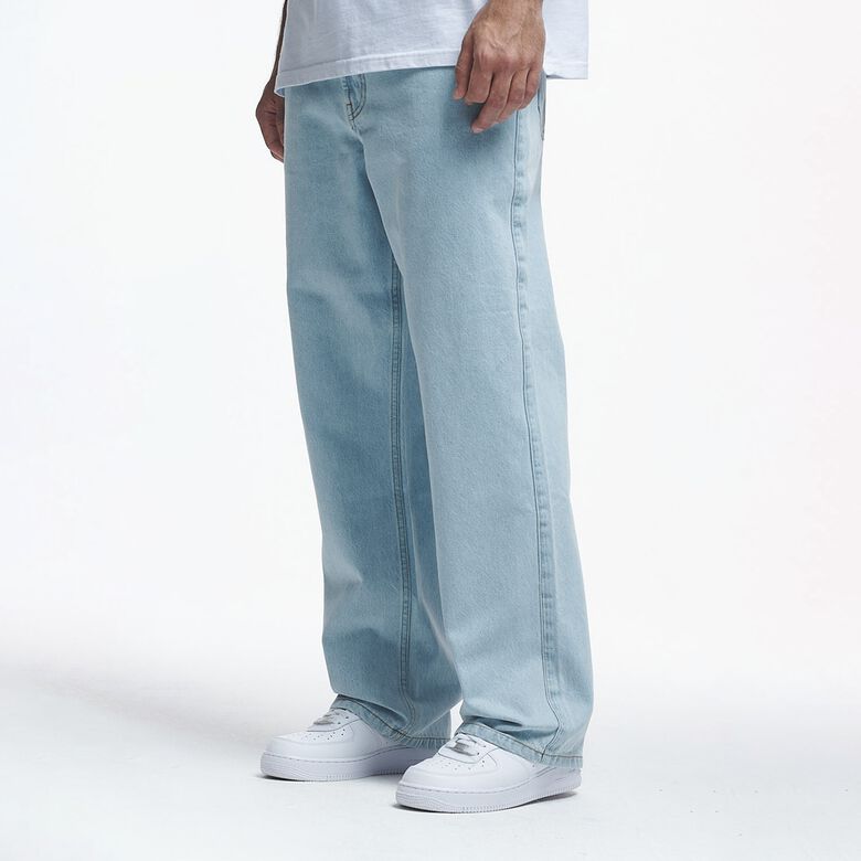 Jeans larghi Adrik Basic