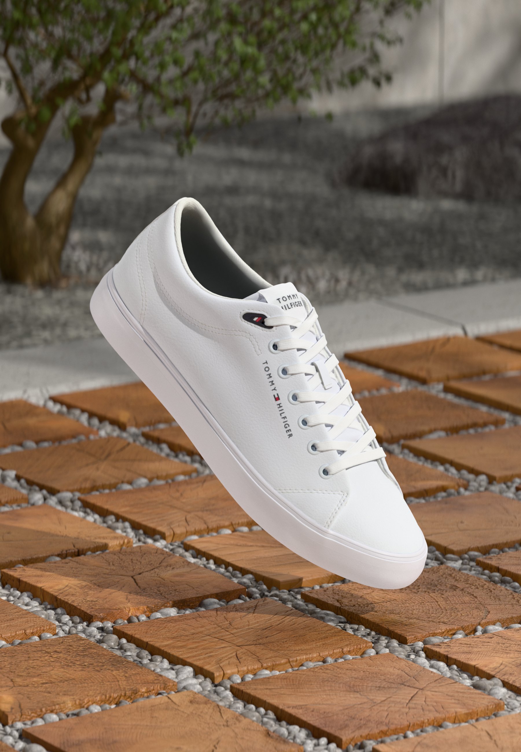 Tommy Hilfiger CORE LOW - Sneaker - weiß