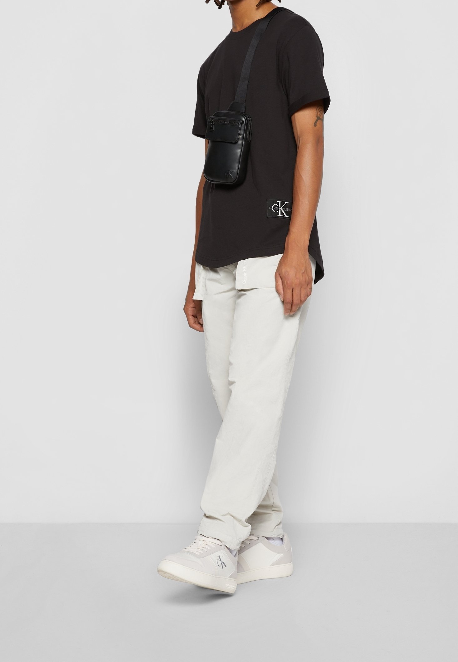 Camiseta Calvin Klein Jeans com estampa - preta