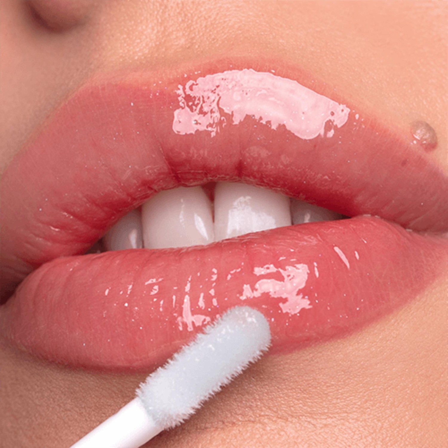 Catrice Volumizing Extreme Lip Booster gloss volumateur extrême 030 N'Ice Bonbon