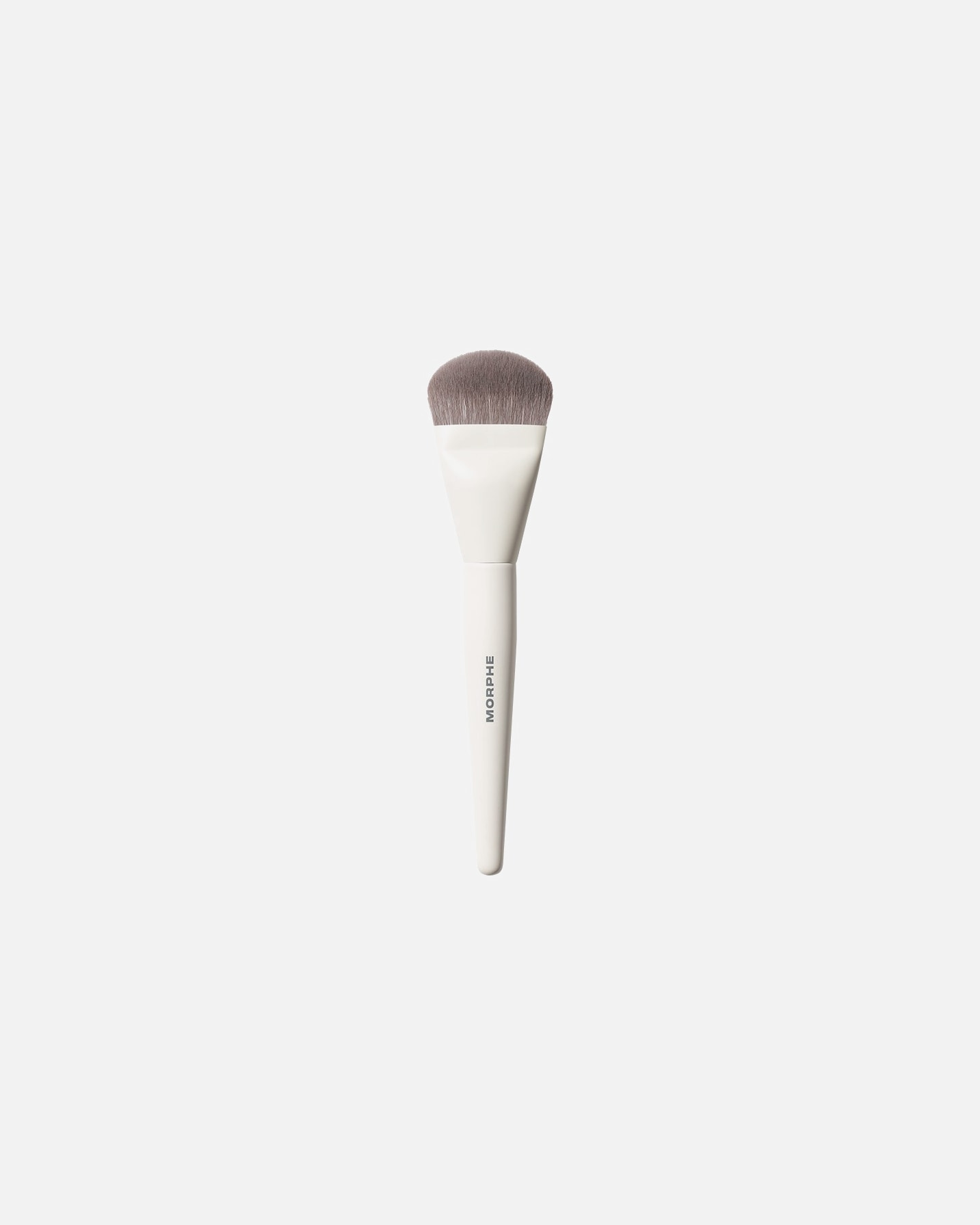 Morphe Foundation Brush M243, schuine contourkwast voor crème- en vloeibare contourproducten – 1 stuk