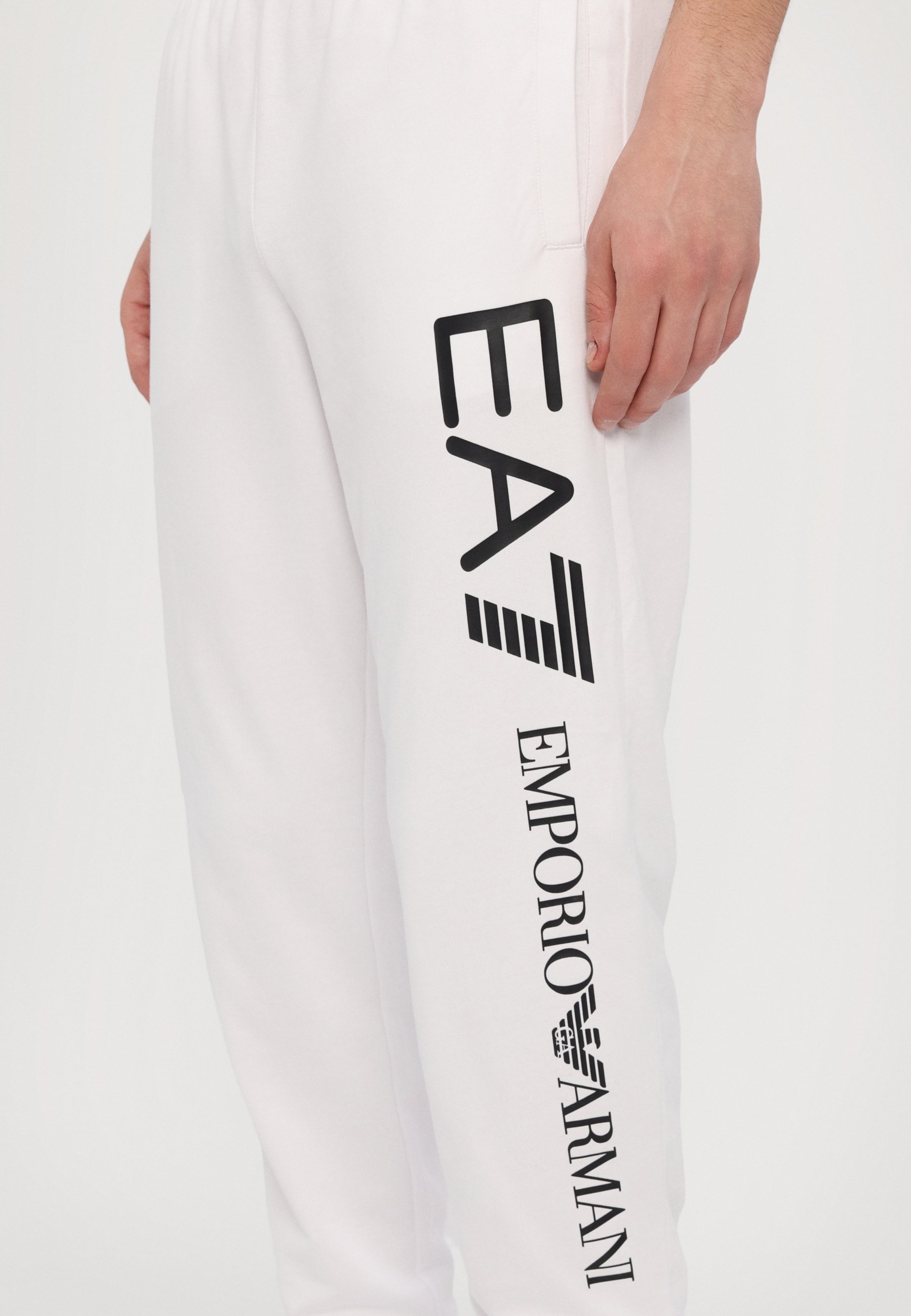 EA7 Emporio Armani BROEK - Trainingsbroek - wit/zwart