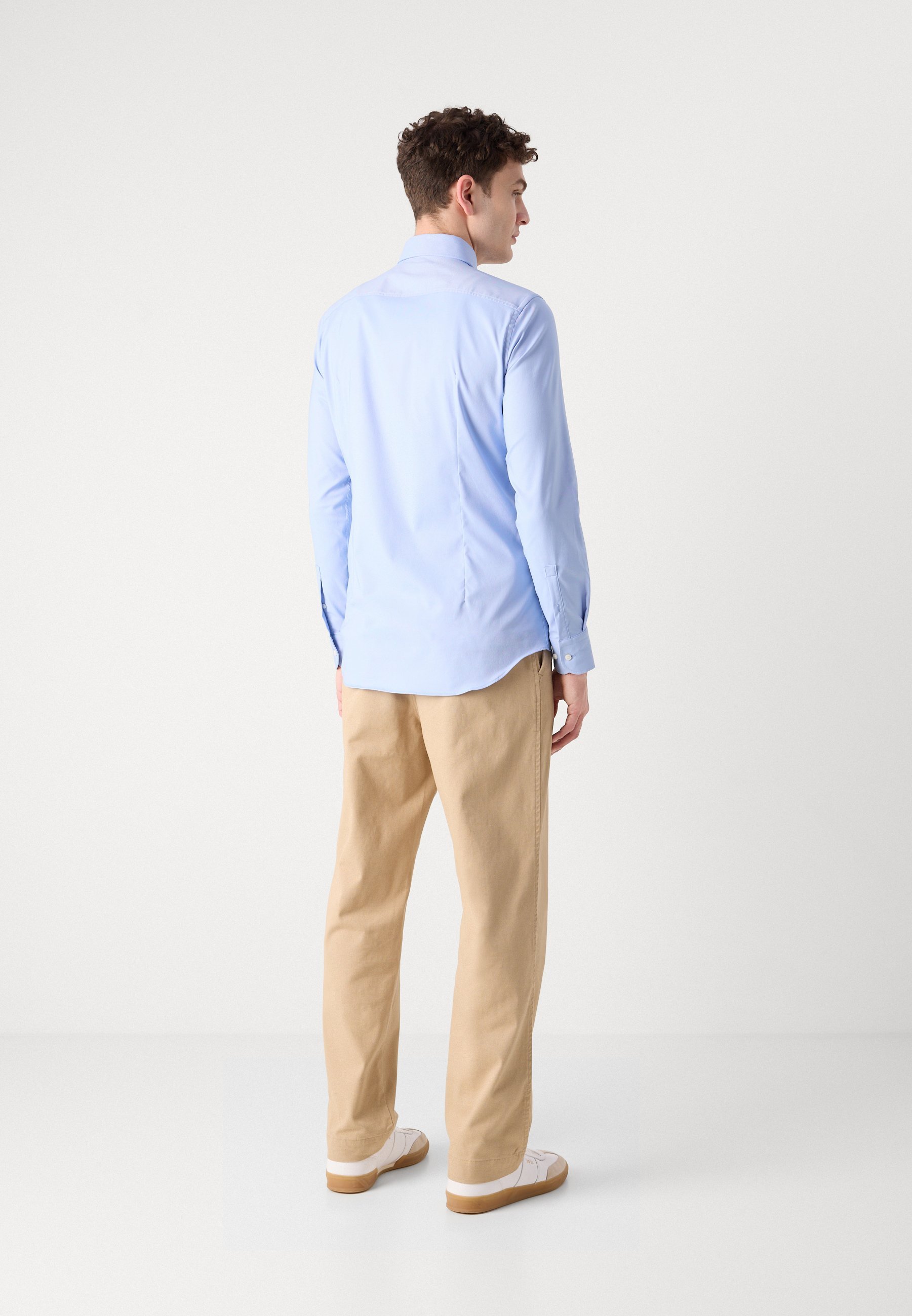 BOSS HANK KENT - Skjorte - light pastel blue