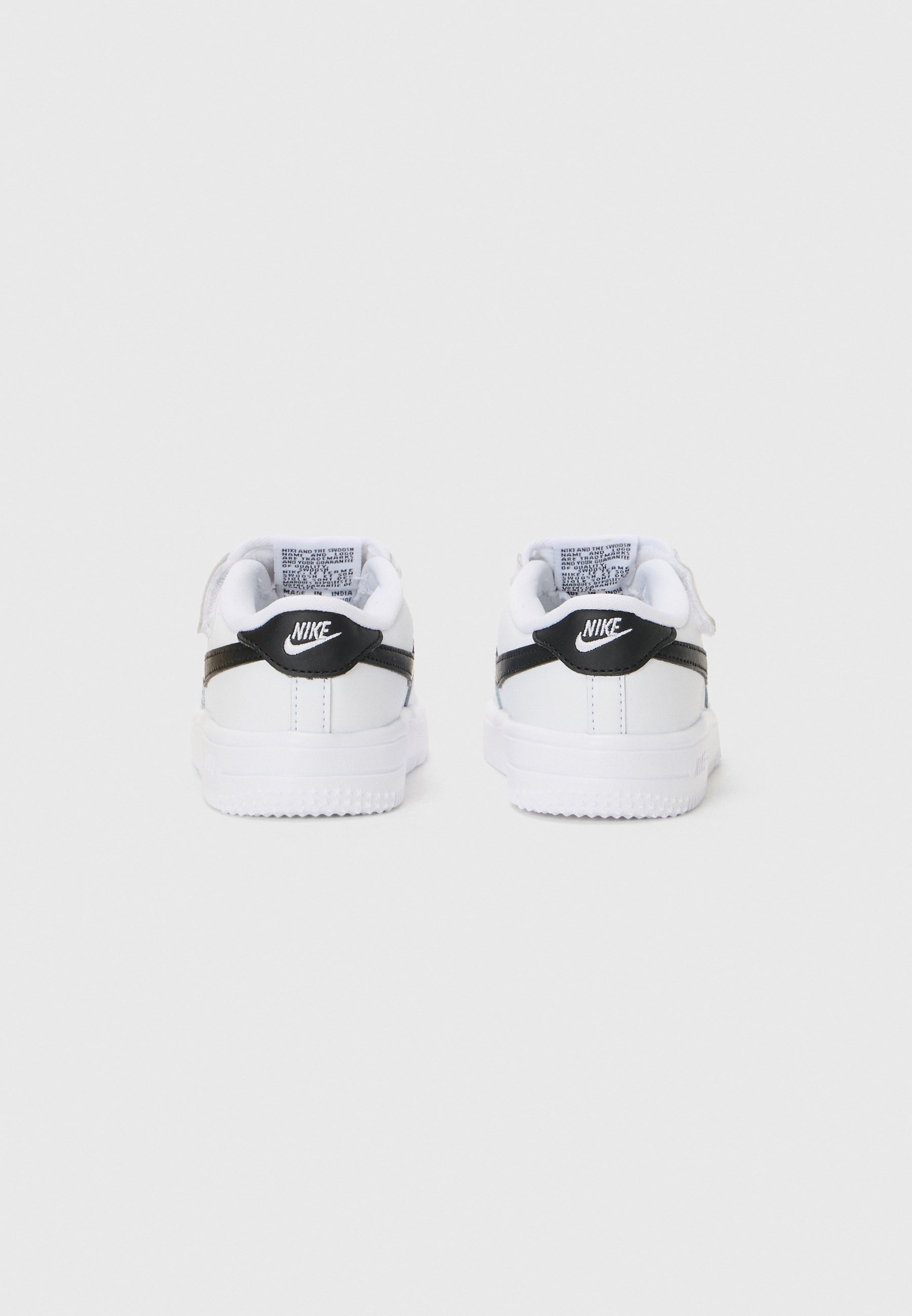 Nike Sportswear FORCE UNISEX - Joggesko - white/black