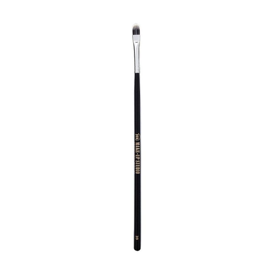 „Make-up Studio“ pudros šepetėlis akių šešėliams/kamufliažui N39 - 1 vnt.