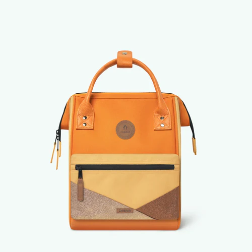 Cabaia Adventurer Kleiner Rucksack in Grasorange