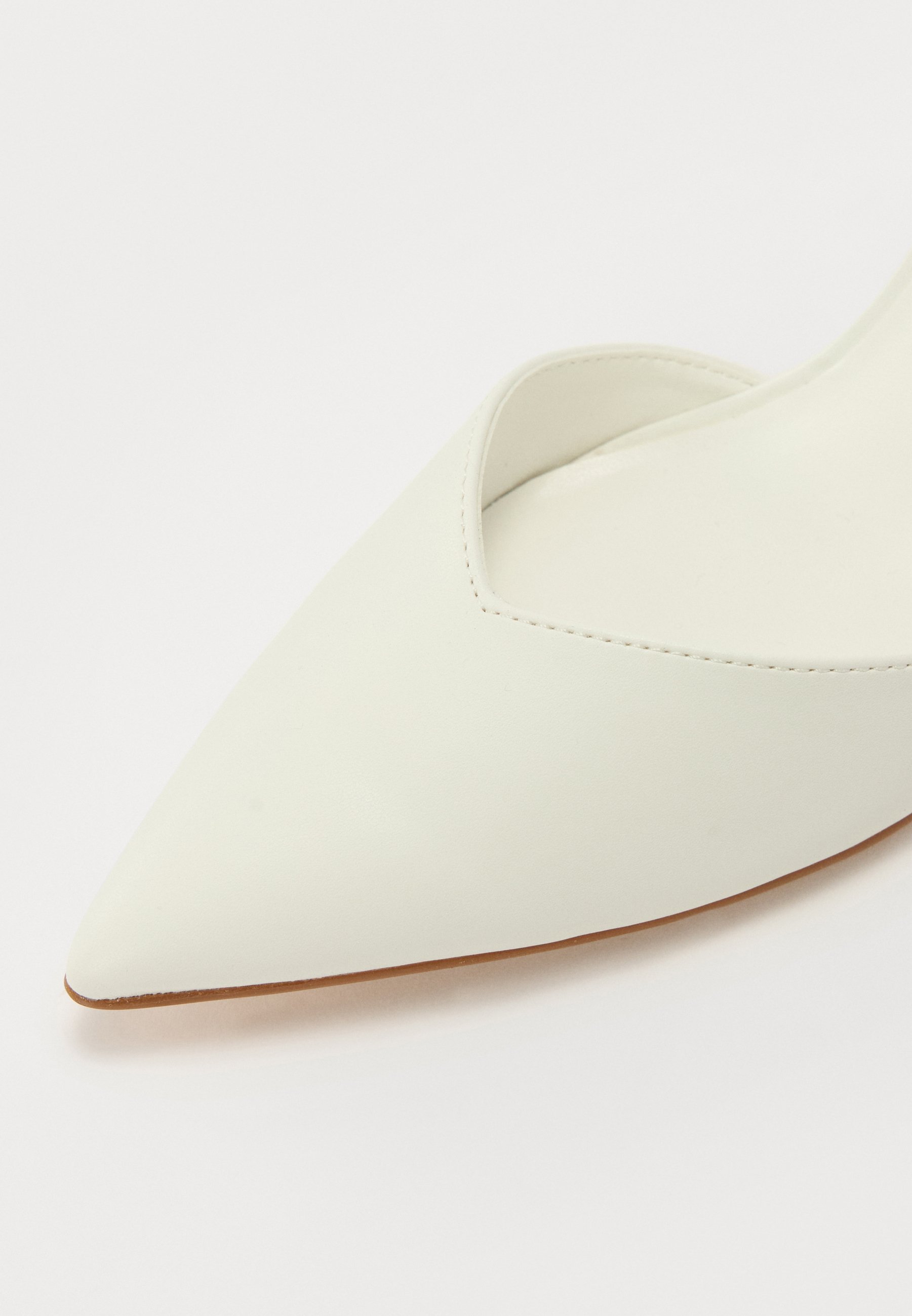 Even&Odd Classic Heels – weiß