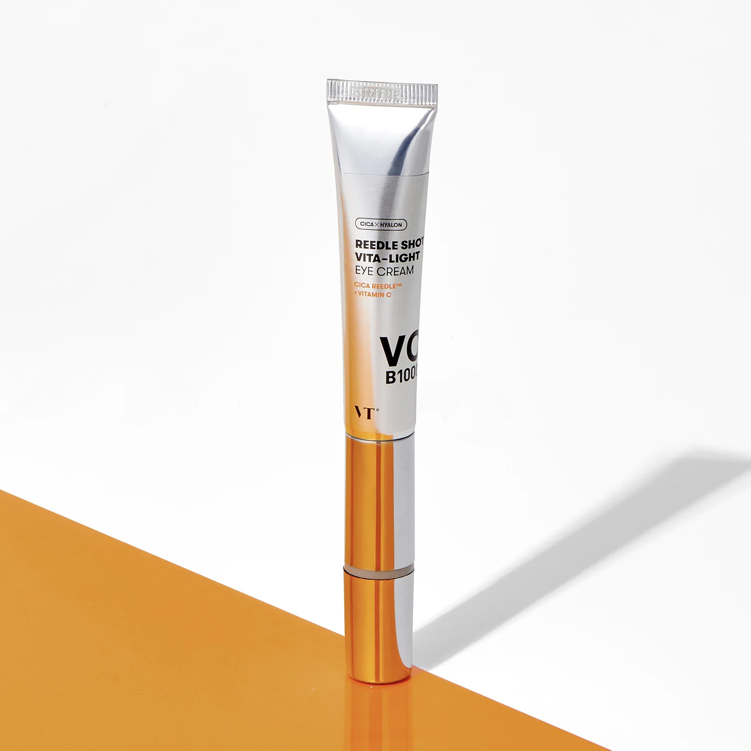 Viso REEDLE SHOT VITA-LIGHT EYE CREAM - Tratt.anti borse e occhiaie