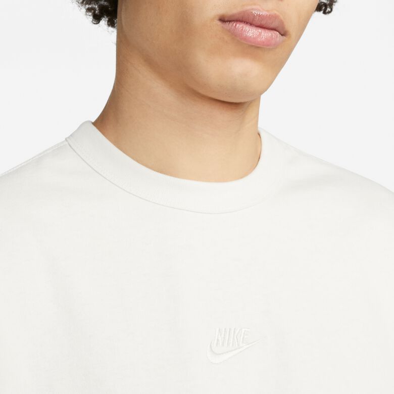 Sportswear Premium Essentials T-Shirt