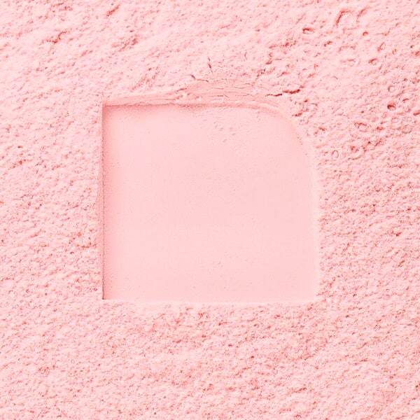 Catrice Bright & Blur 010 Nežno roza puder v prahu 4,8 g