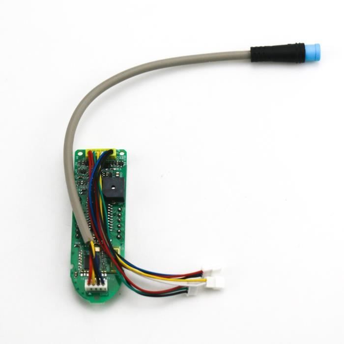 Dashboard voor Xiaomi M365 Pro elektrische scooter met schermafdekking en accessoires voor de printplaat.