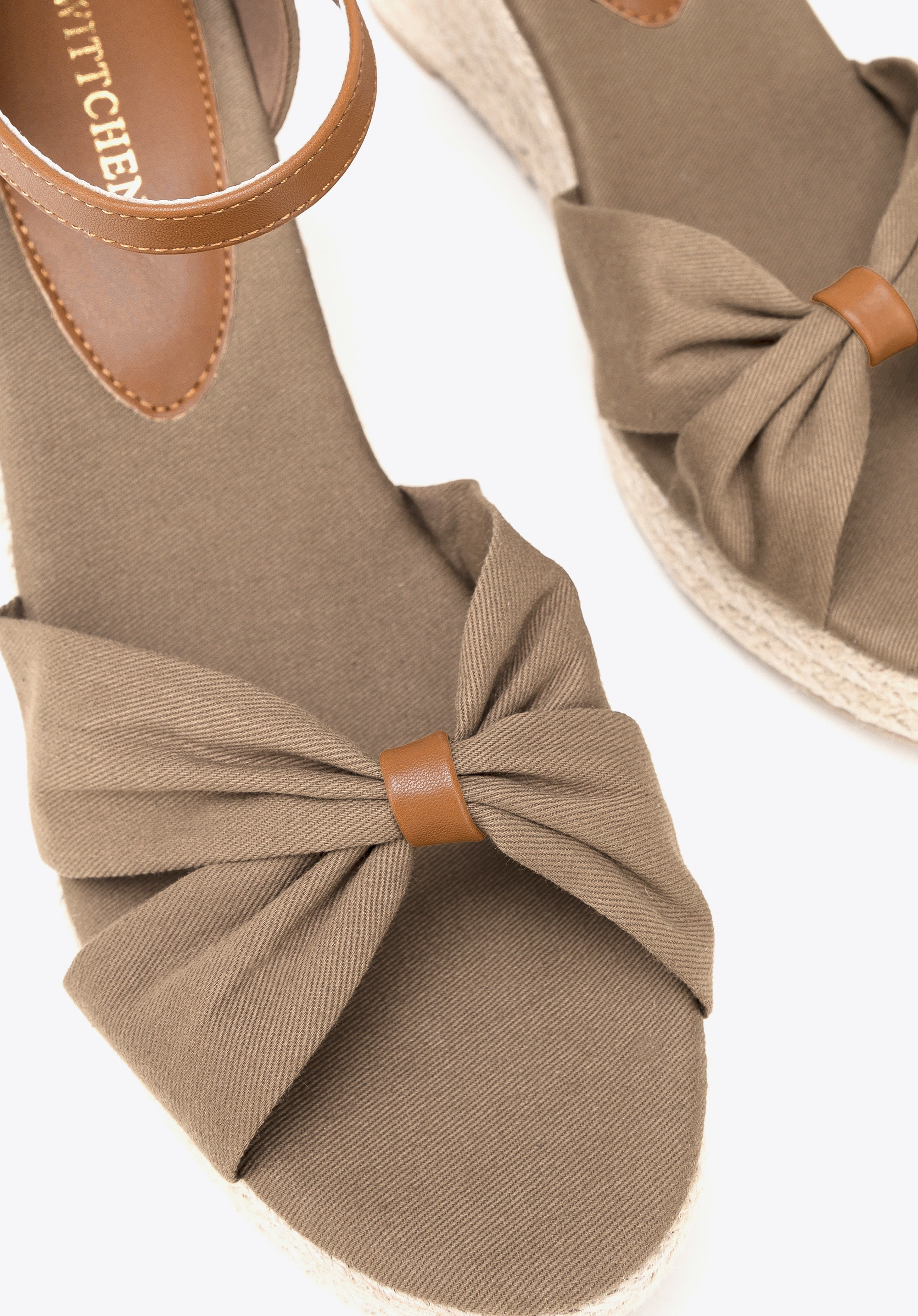 Damskie espadryle z kokardą z przodu khaki