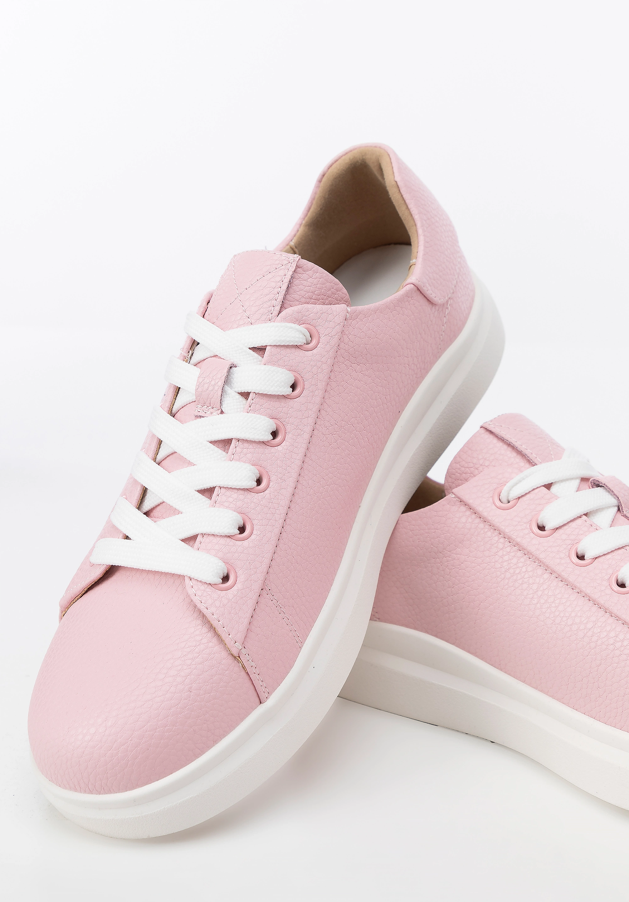 Damskie klasyczne sneakersy na platformie różowe