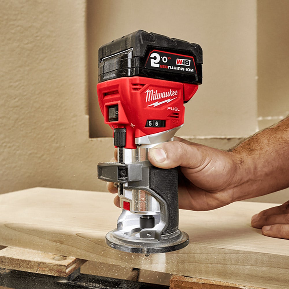 Κουρευτική μηχανή MILWAUKEE 18V FUEL™ Skin Laminate M18FTR-0