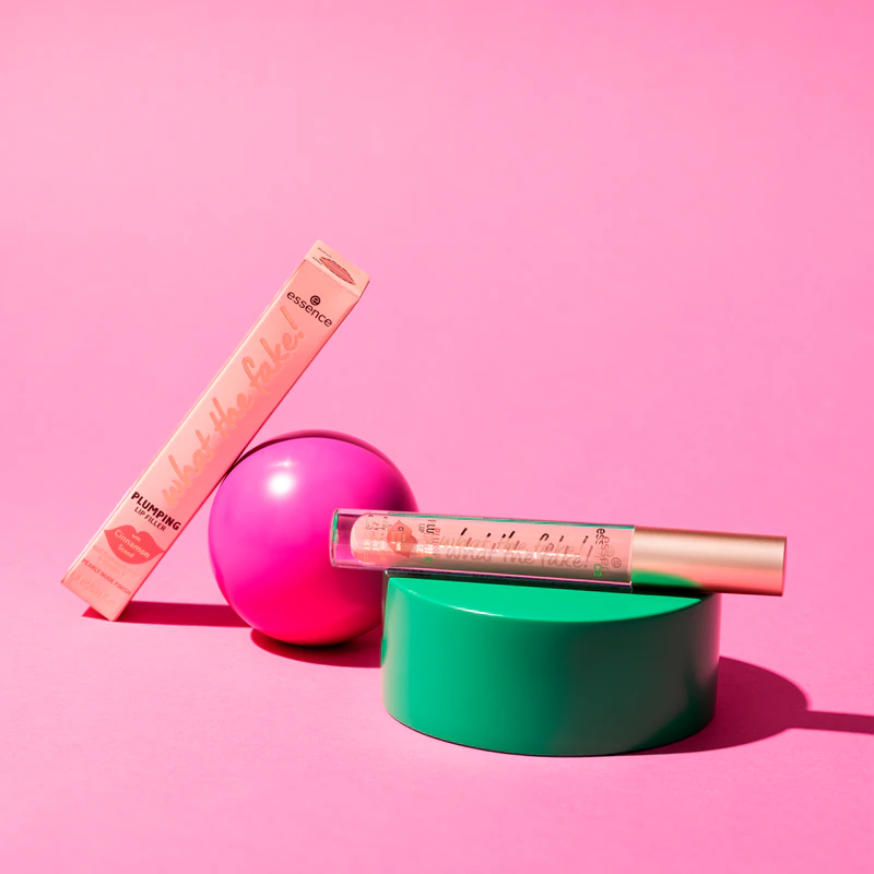 essence WHAT THE FAKE! gloss labial volumizador
