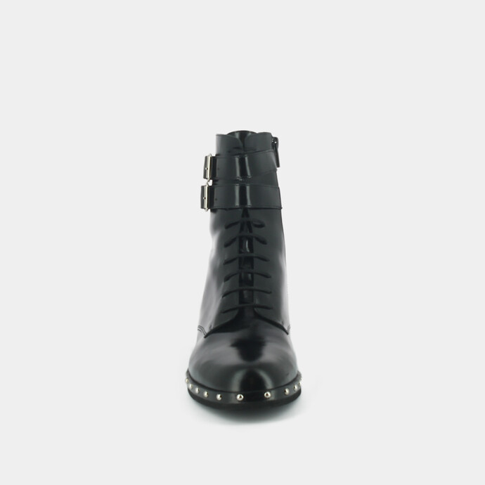 Boots à boucles et clous  en cuir noir