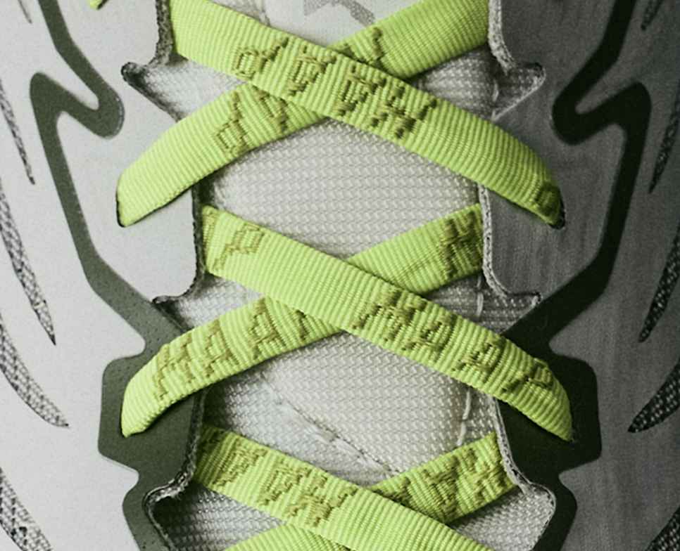 HOKA Tecton X2 MAAP Bimsstein / Kalk