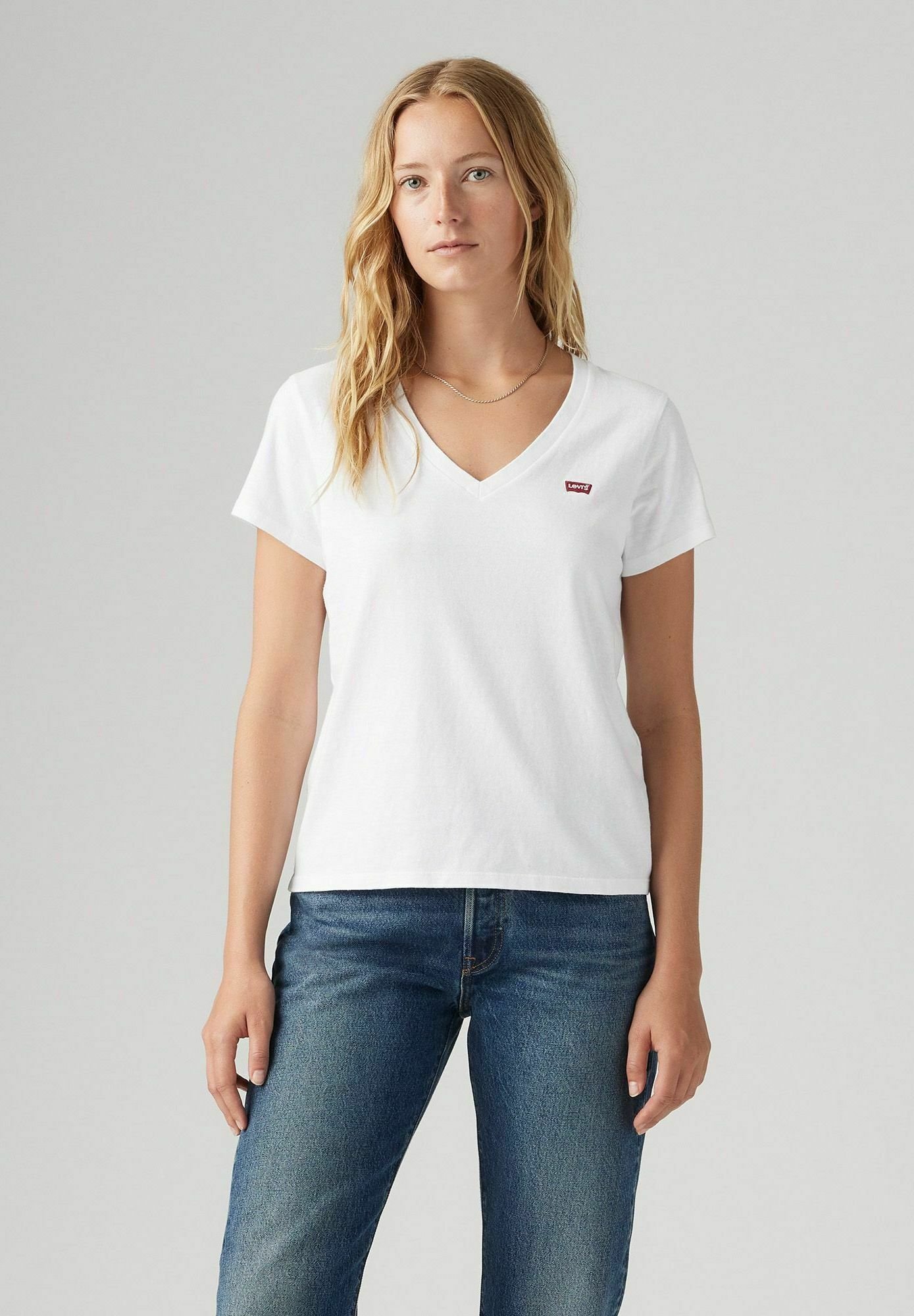 Levi's® PERFECT SLUB VNECK BRIGHT SLUB. - Basic T-shirt - helder wit