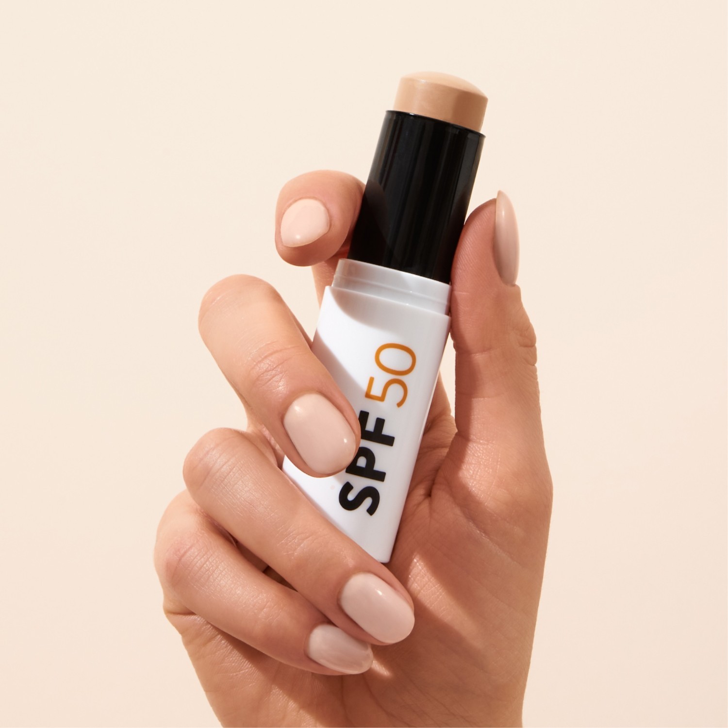 MÁDARA Opaľovací balzam v tyčinke SPF 50 – 1 kus