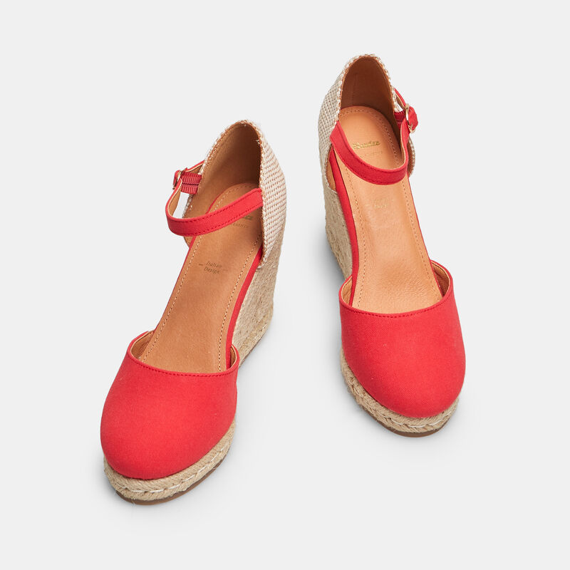 BATA Dam 8 cm kilklackade espadriller