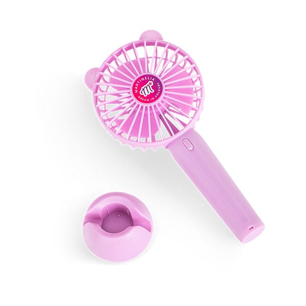 Este foarte fan! | 1UD