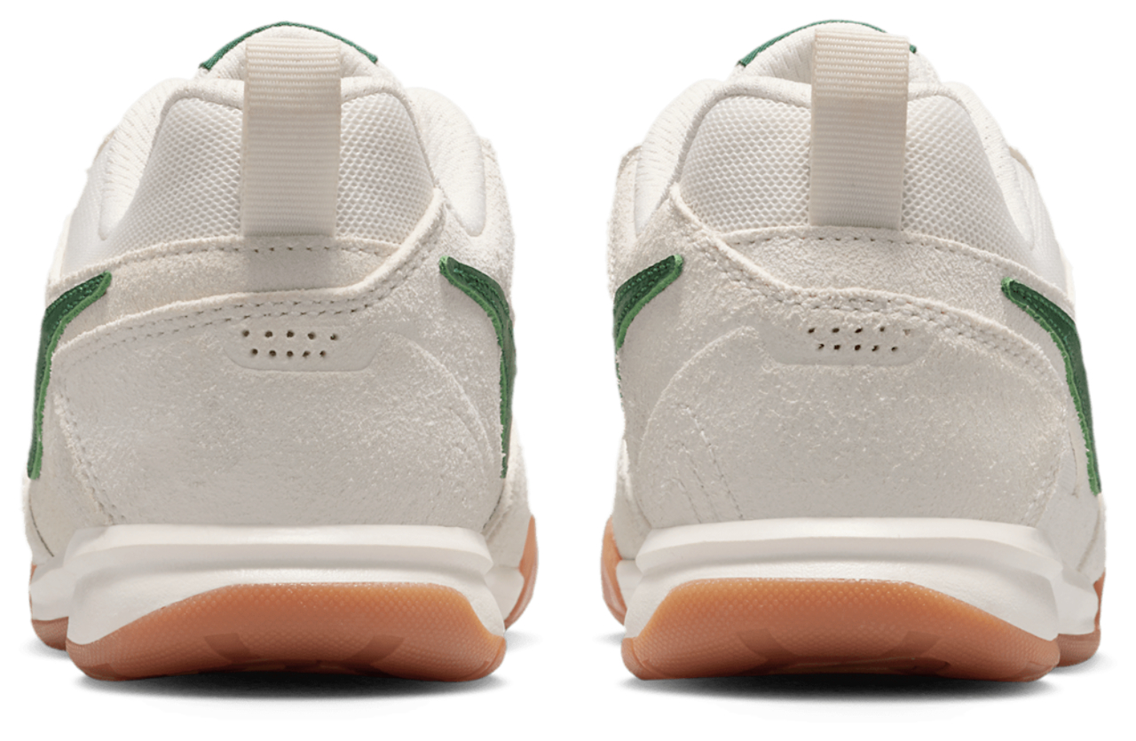 Nike Gato