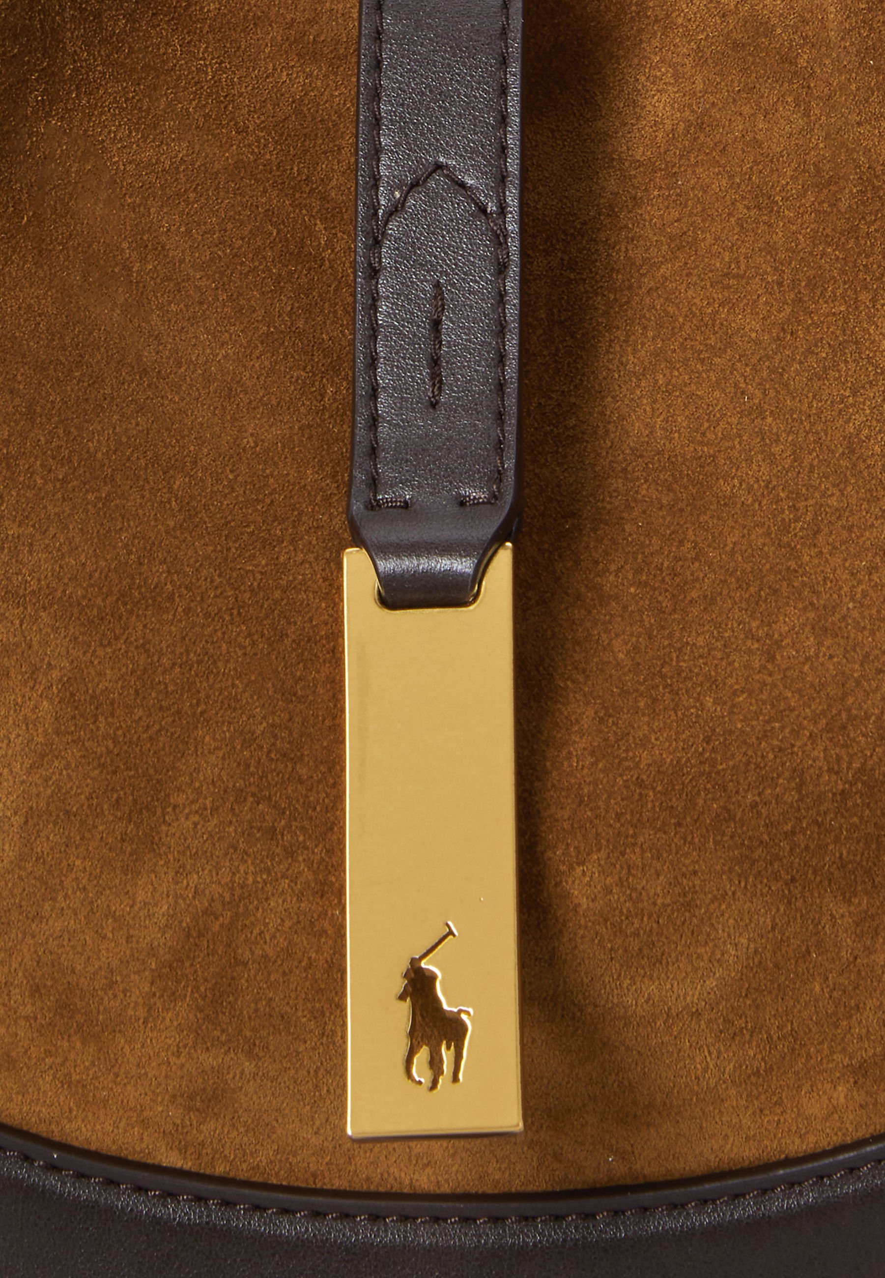 Polo Ralph Lauren POLO ID SUÈDE LEREN KLEINE SCHOUDERTAS - Handtas - esdoorn/tabak