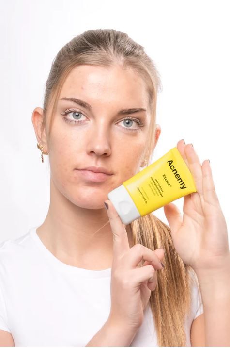 „Zitcalm“ raminamasis kremas nuo paraudimo Veido kosmetika