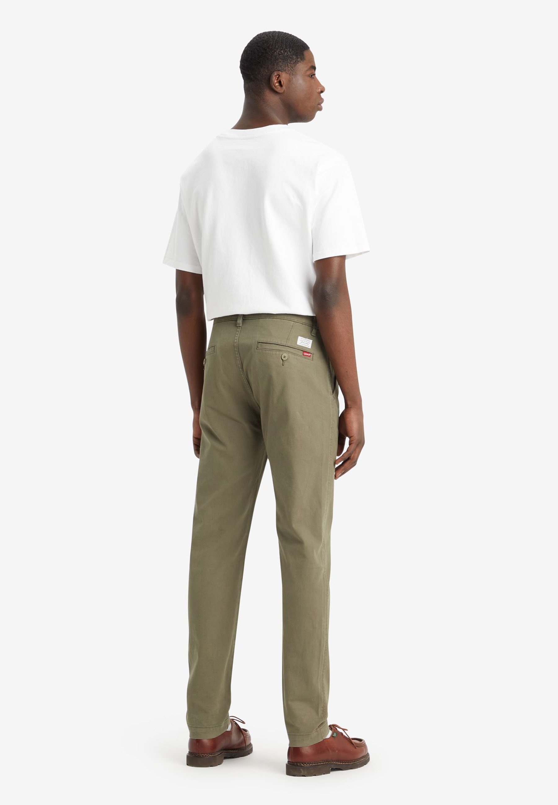Levi's® XX CHINO SLIM TAPER PANTS - Chino's - bunker olive shady