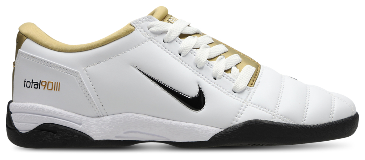 Nike Total 90