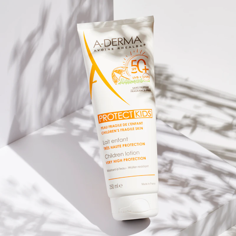 A-Derma Protect Kids Kinderlotion mit Sonnenschutz für Kinder, LSF 50+