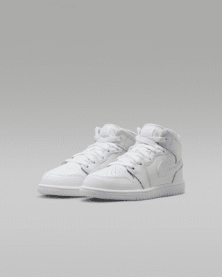 Jordan 1 Mid Younger Kids' Shoe