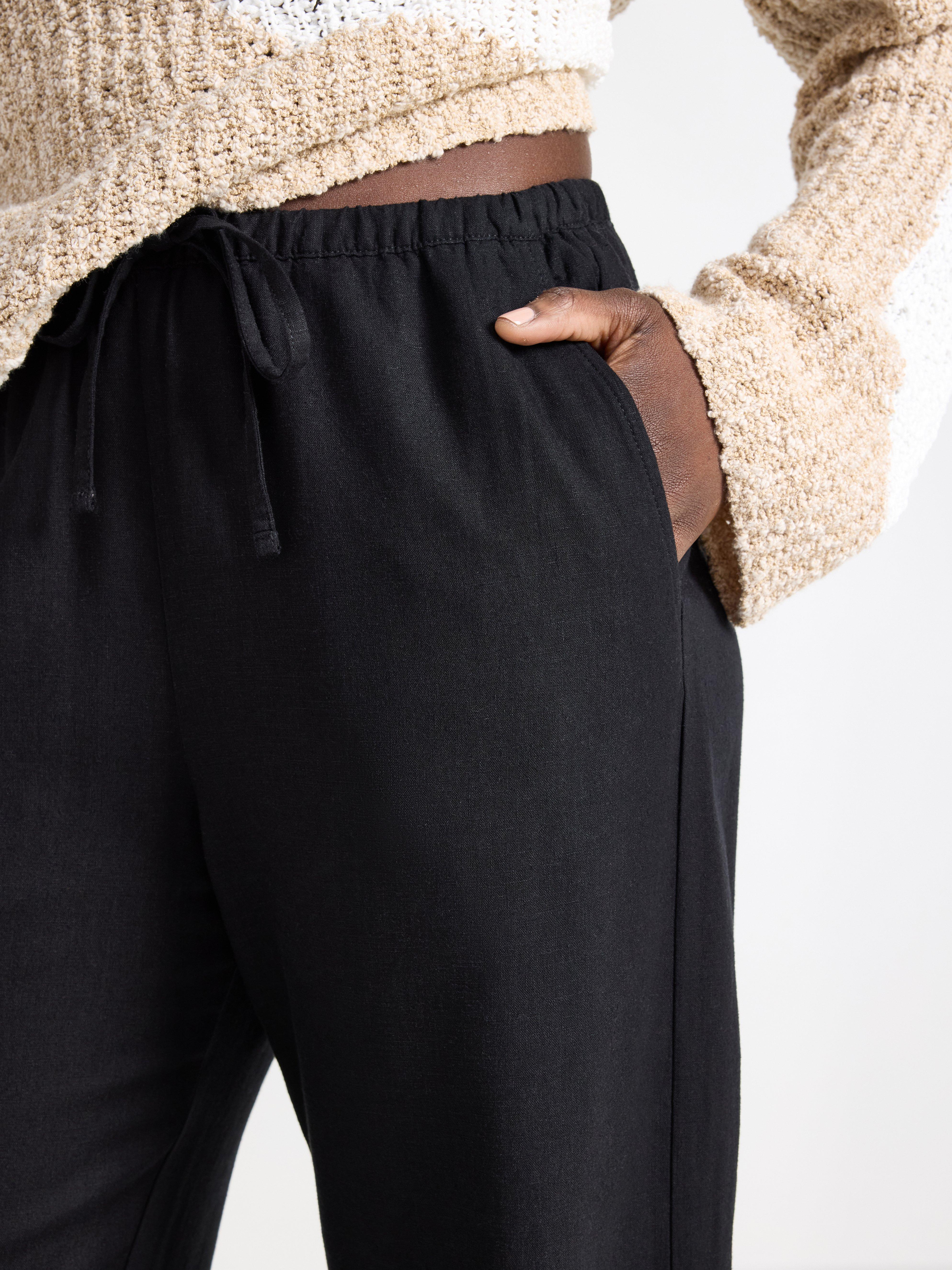 Calça reta BELLA em mistura de linho preta