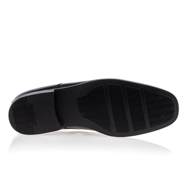 Zwarte nette herenschoenen