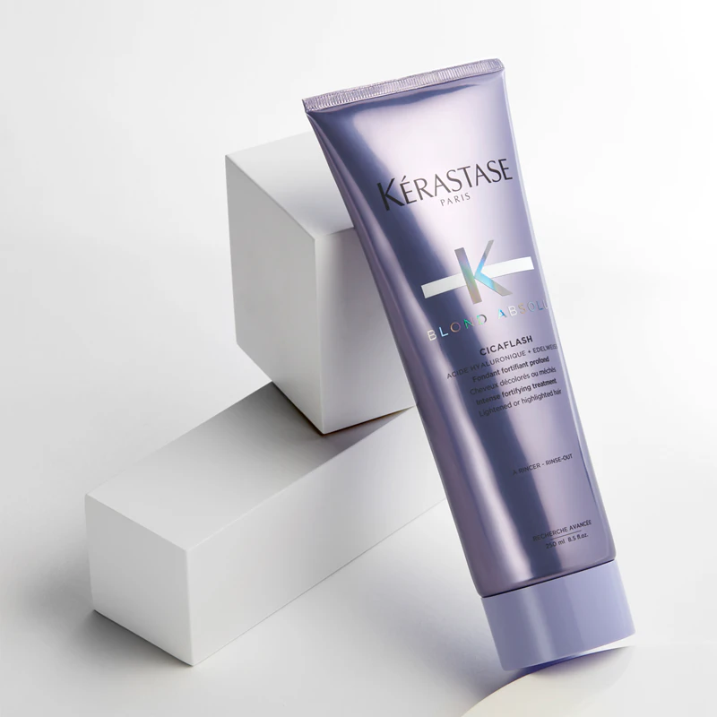 Kérastase Blond Absolu Cicaflash - Cuidado intensivo para cabelos descoloridos ou com mechas.
