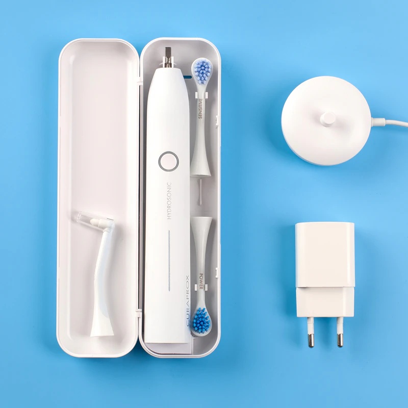 „Curaprox Hydrosonic PRO“ ultragarsinis dantų šepetėlis