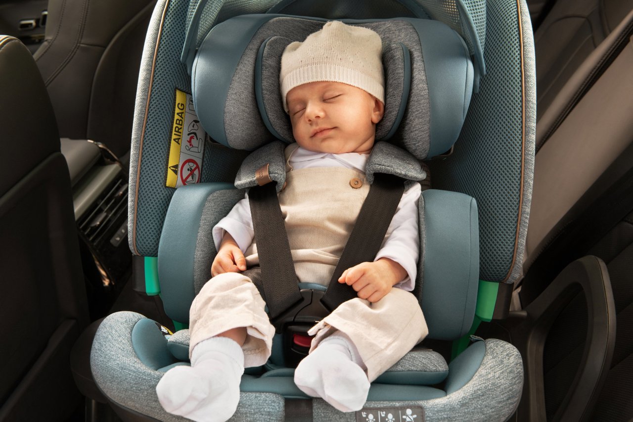 Bi-Seat i-Size Air (40-150 cm)